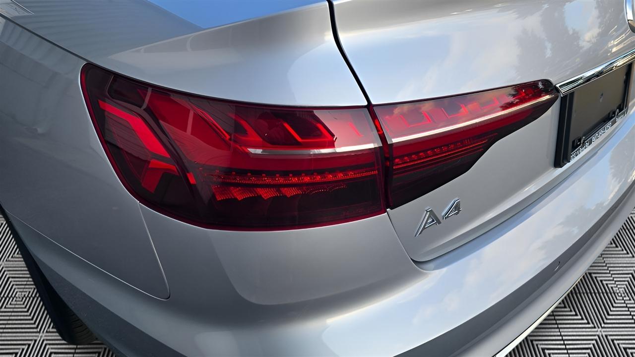 Audi A4 Premium quattro 2023
