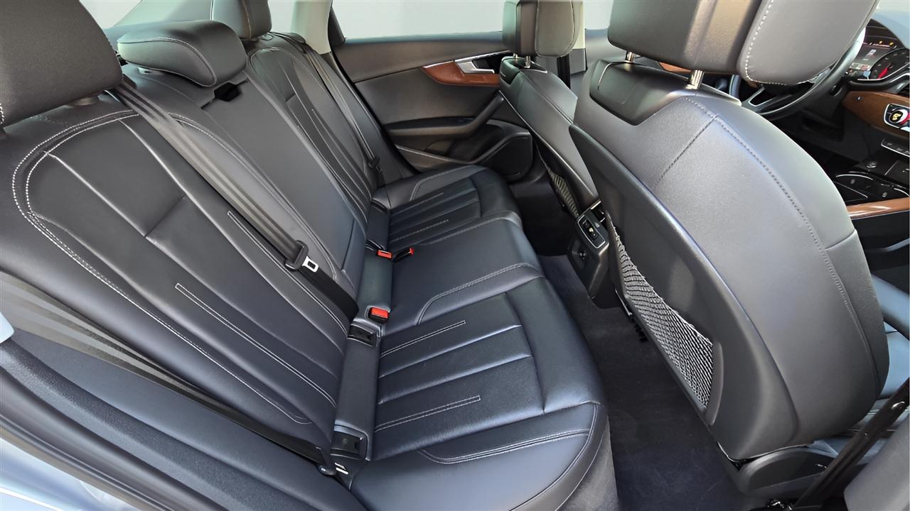 Audi A4 Premium quattro 2023