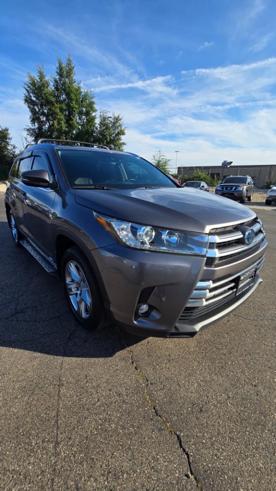 Toyota Highlander Hybrid Limited AWD 2019
