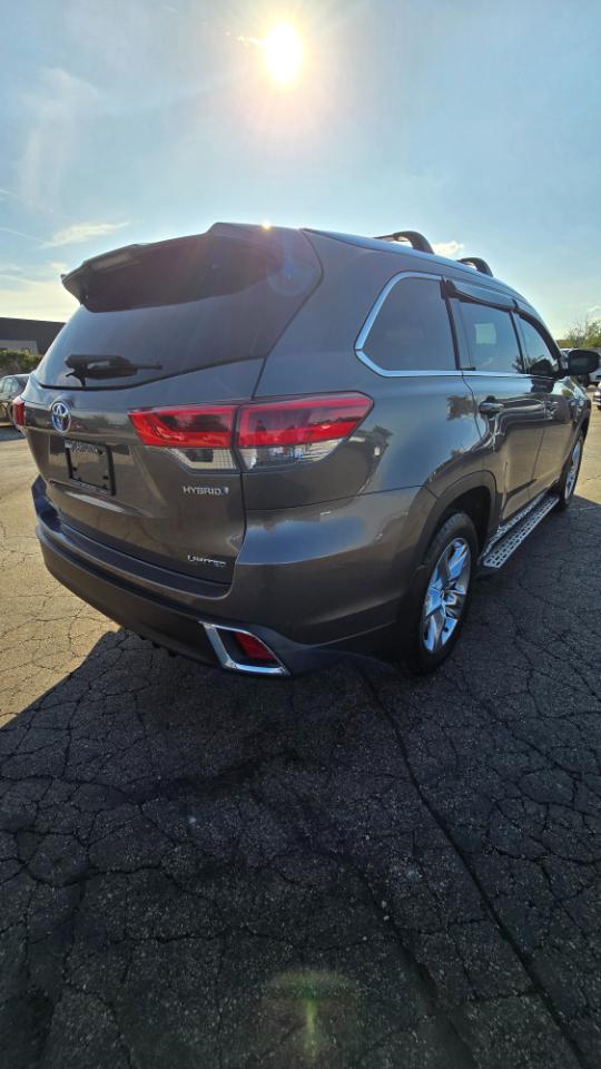 Toyota Highlander Hybrid Limited AWD 2019
