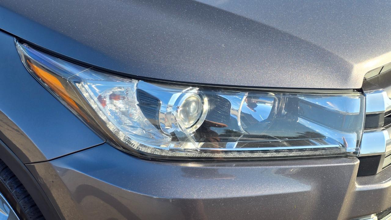 Toyota Highlander Hybrid Limited AWD 2019