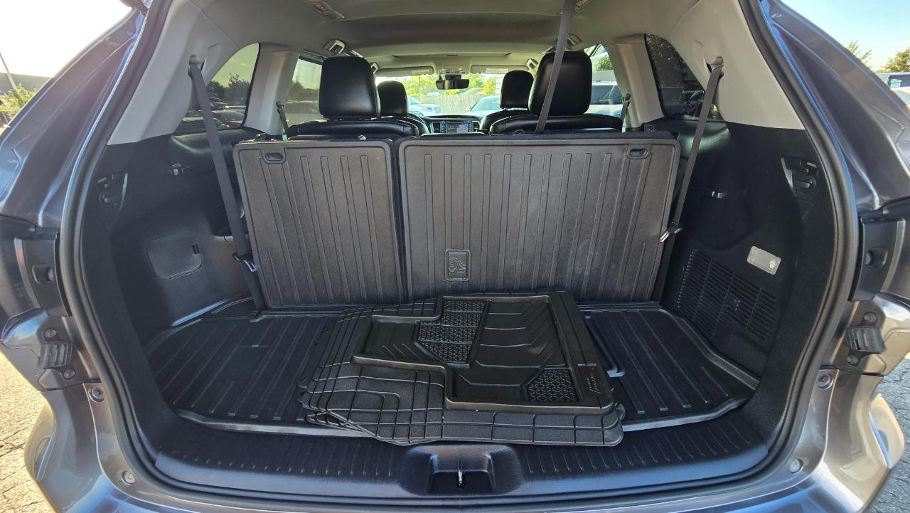 Toyota Highlander Hybrid Limited AWD 2019