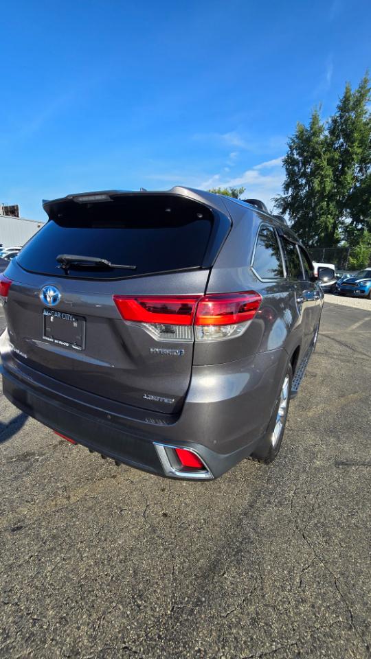 Toyota Highlander Hybrid Limited AWD 2019