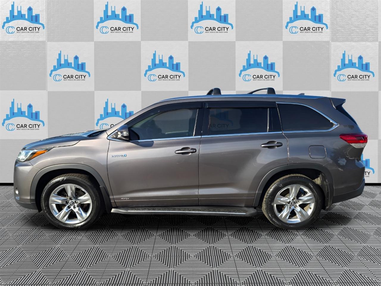 Toyota Highlander Hybrid Limited AWD 2019