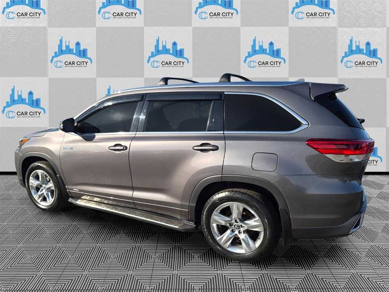 Toyota Highlander Hybrid Limited AWD 2019