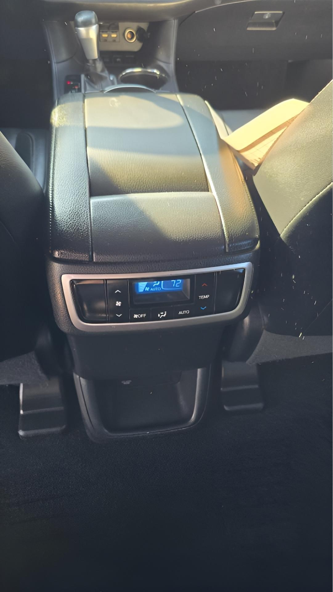 Toyota Highlander Hybrid Limited AWD 2019
