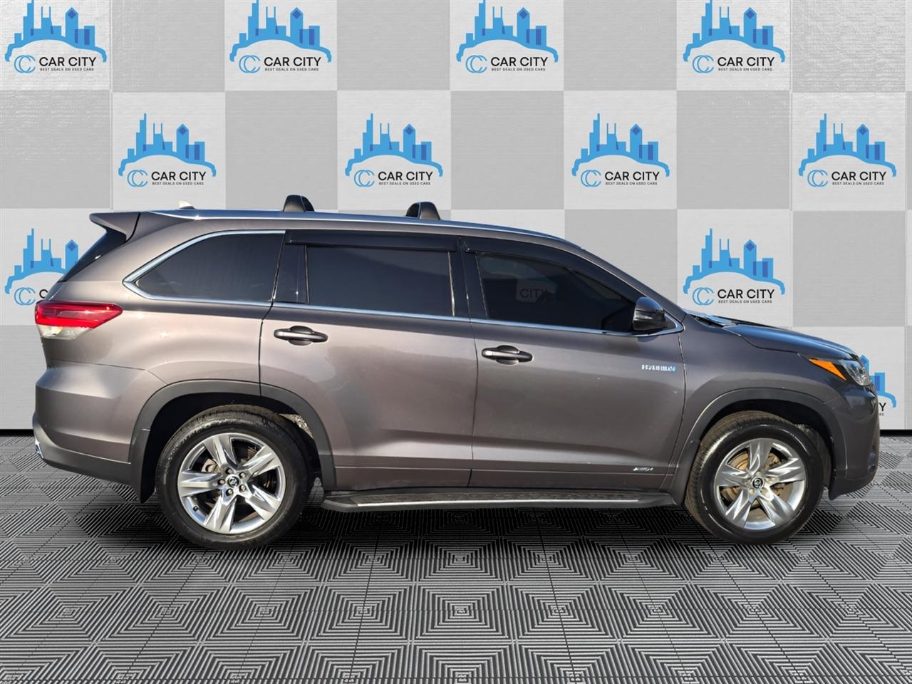 Toyota Highlander Hybrid Limited AWD 2019