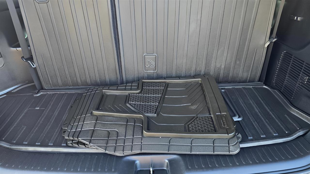 Toyota Highlander Hybrid Limited AWD 2019