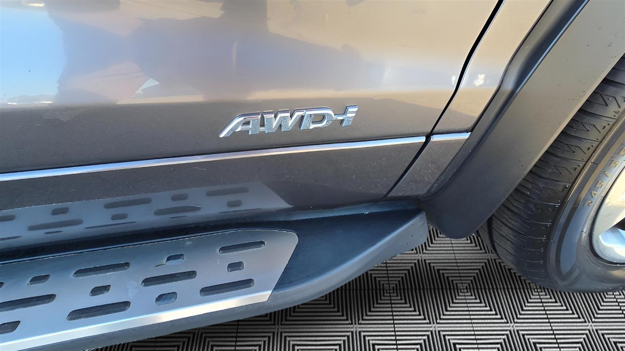Toyota Highlander Hybrid Limited AWD 2019