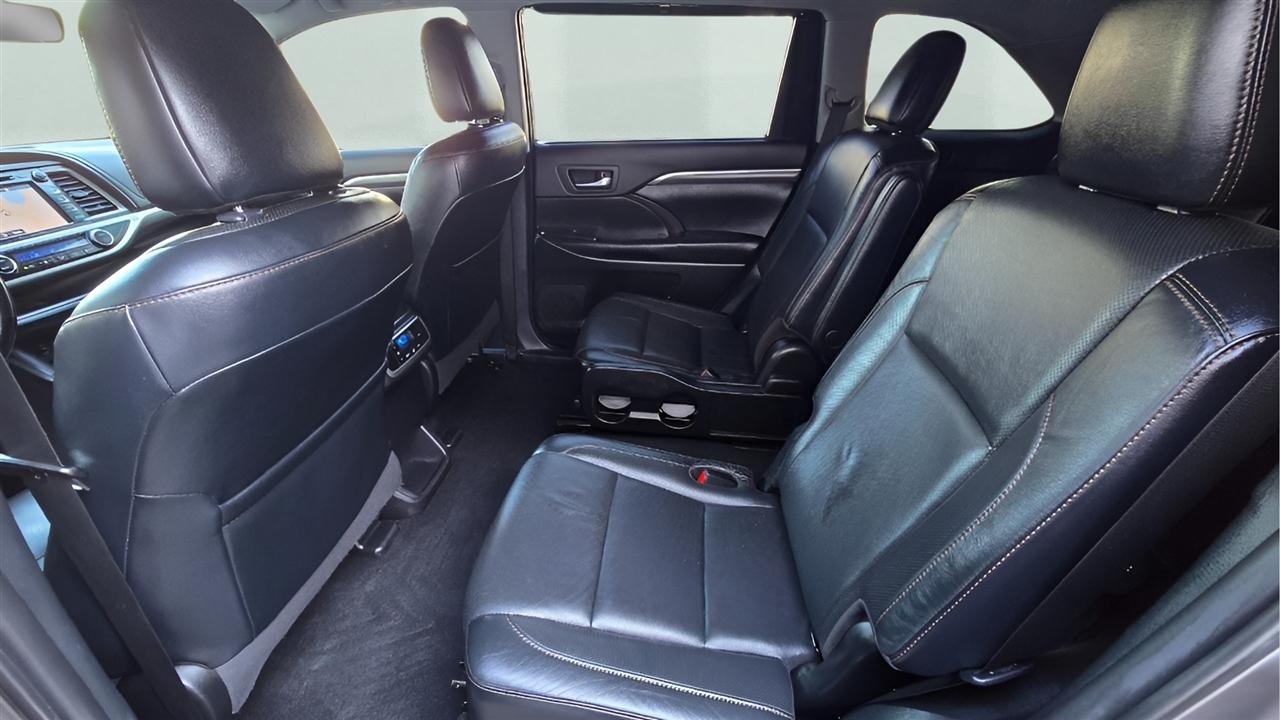 Toyota Highlander Hybrid Limited AWD 2019