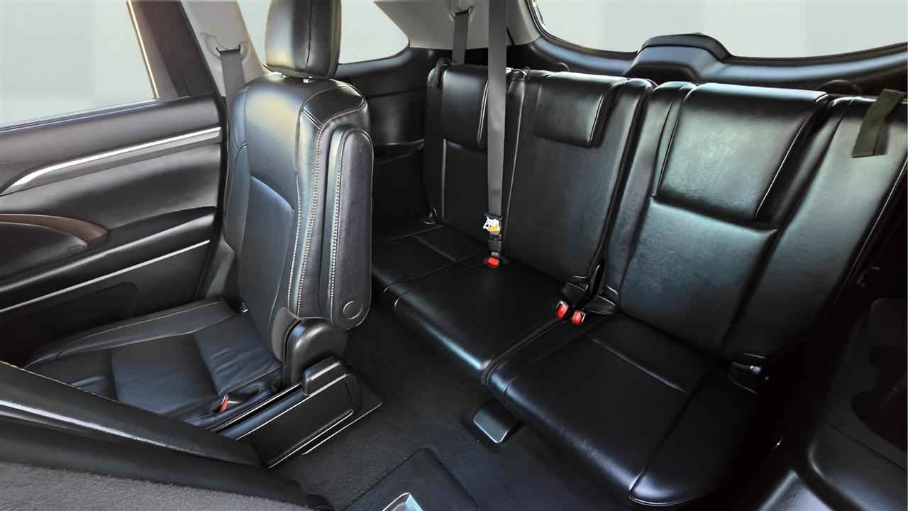 Toyota Highlander Hybrid Limited AWD 2019