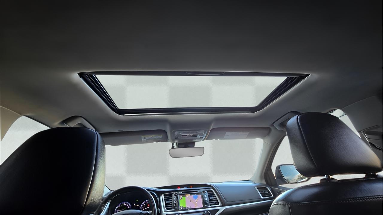 Toyota Highlander Hybrid Limited AWD 2019
