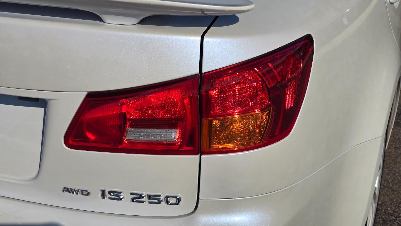 Lexus IS IS 250 AWD 6-Speed Sequential 2008