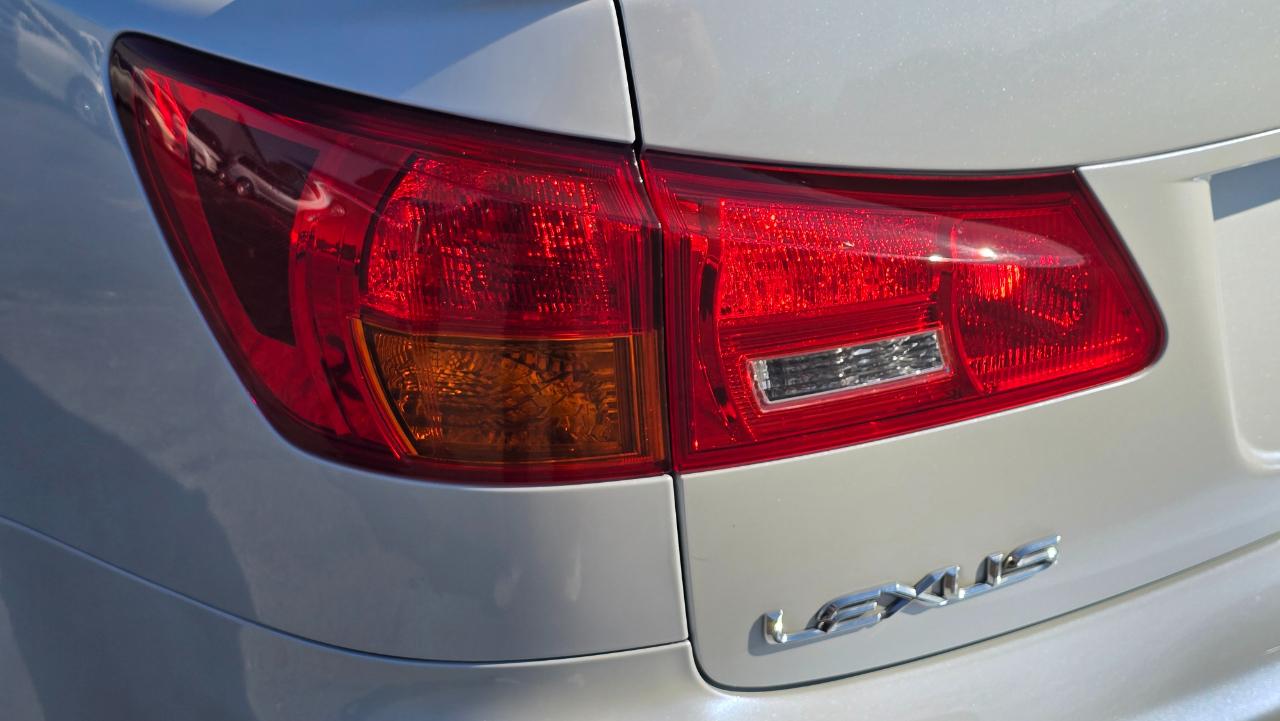 Lexus IS IS 250 AWD 6-Speed Sequential 2008