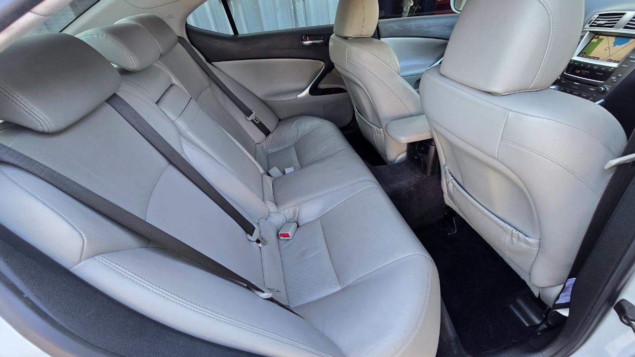 Lexus IS IS 250 AWD 6-Speed Sequential 2008