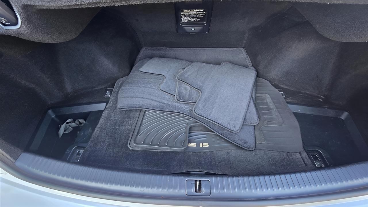Lexus IS IS 250 AWD 6-Speed Sequential 2008