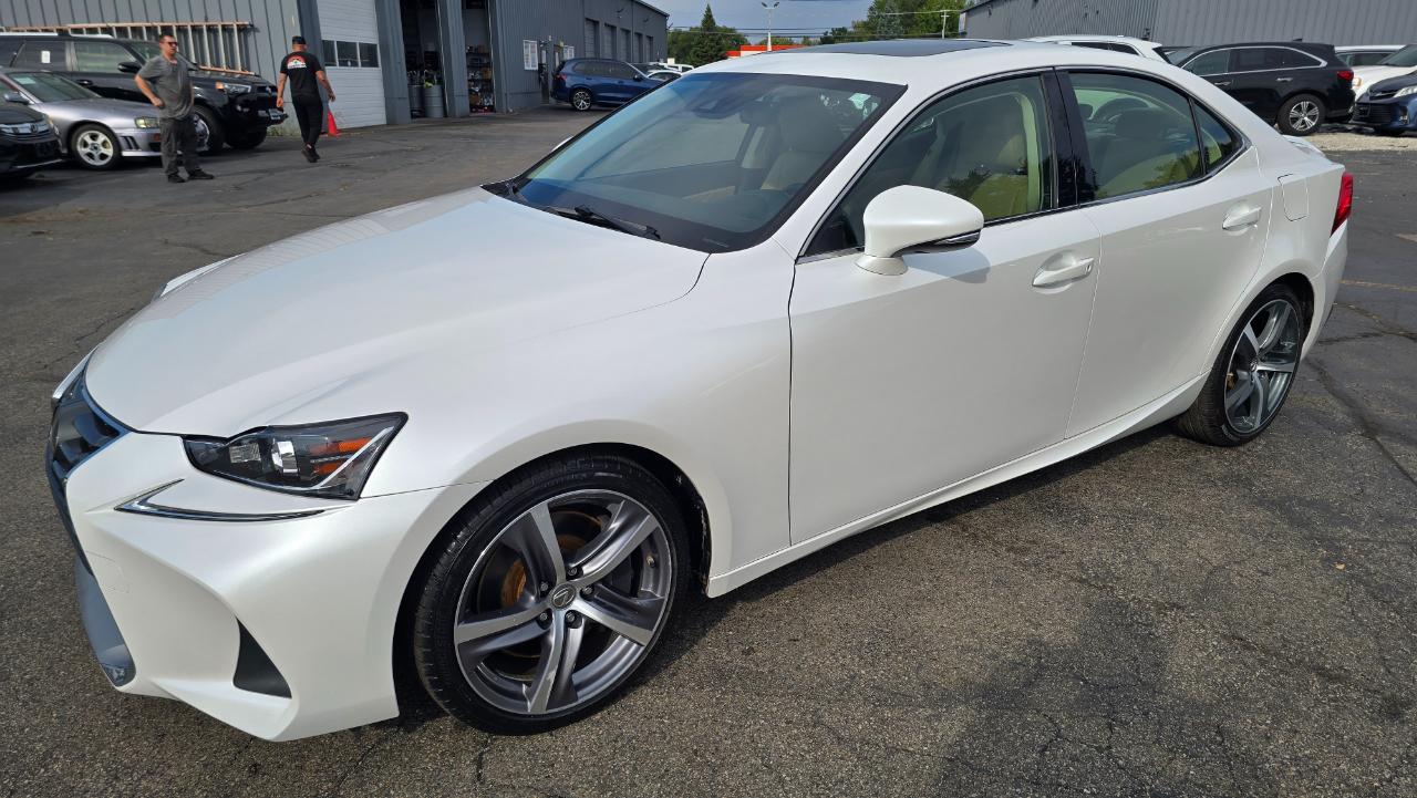 Lexus IS 300 AWD 2017