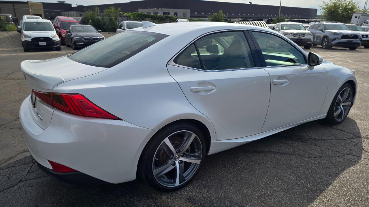 Lexus IS 300 AWD 2017