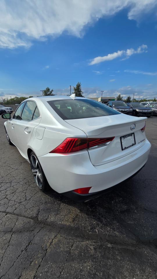 Lexus IS 300 AWD 2017