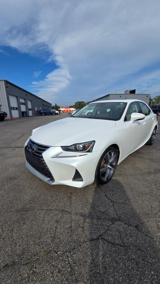 Lexus IS 300 AWD 2017