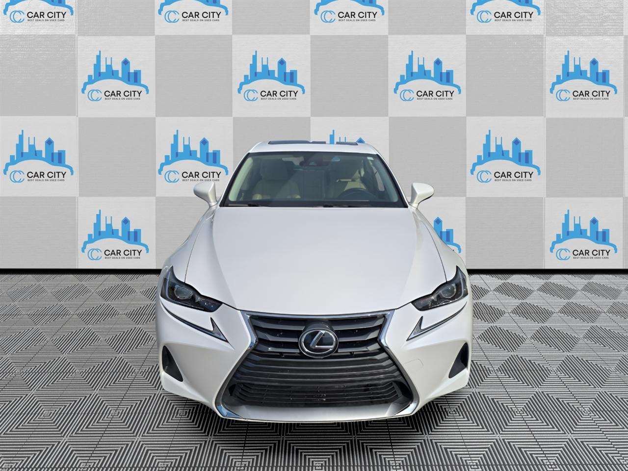 Lexus IS 300 AWD 2017