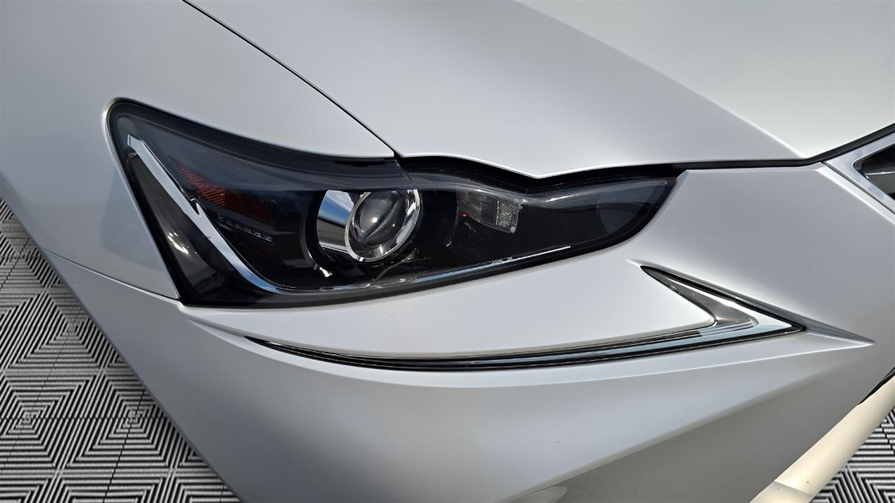 Lexus IS 300 AWD 2017