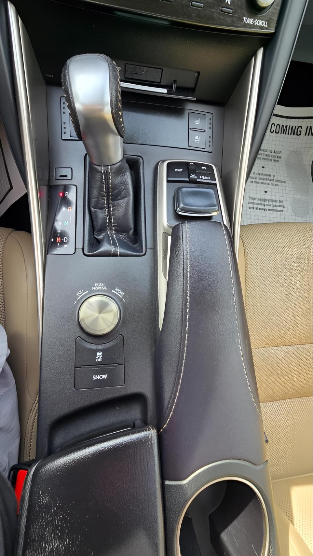 Lexus IS 300 AWD 2017