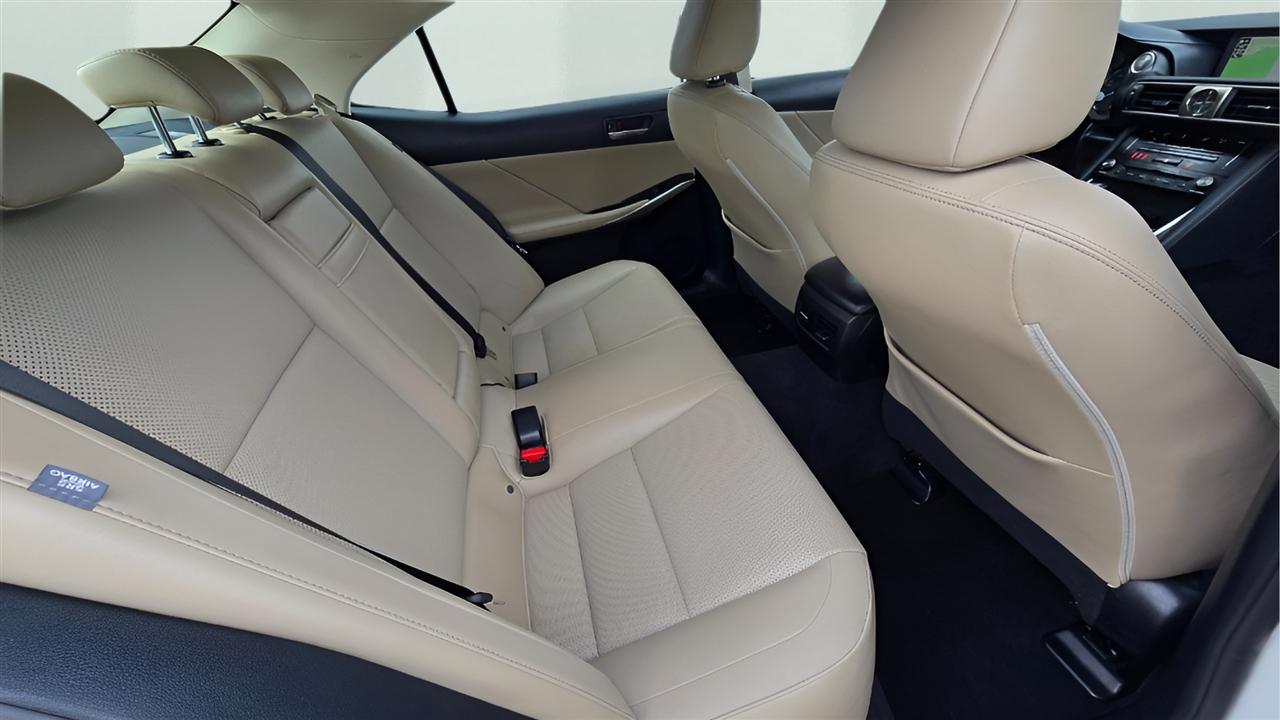 Lexus IS 300 AWD 2017