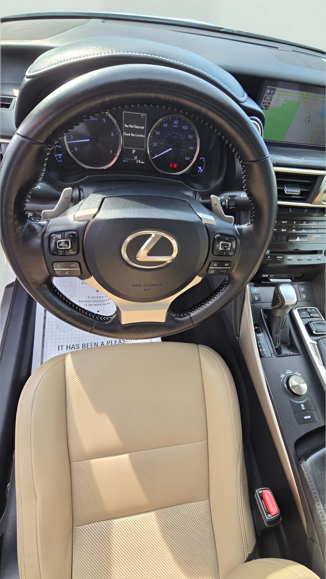 Lexus IS 300 AWD 2017