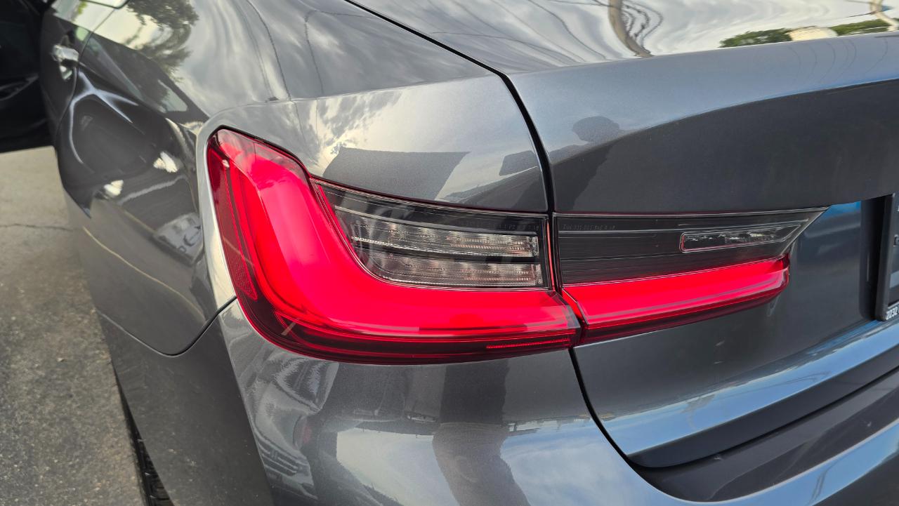 BMW 3-Series 330i xDrive 2020