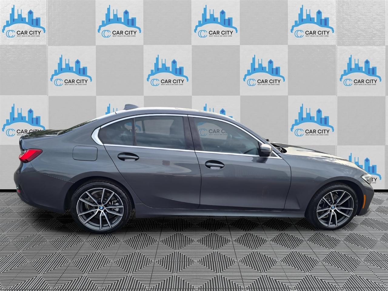 BMW 3-Series 330i xDrive 2020