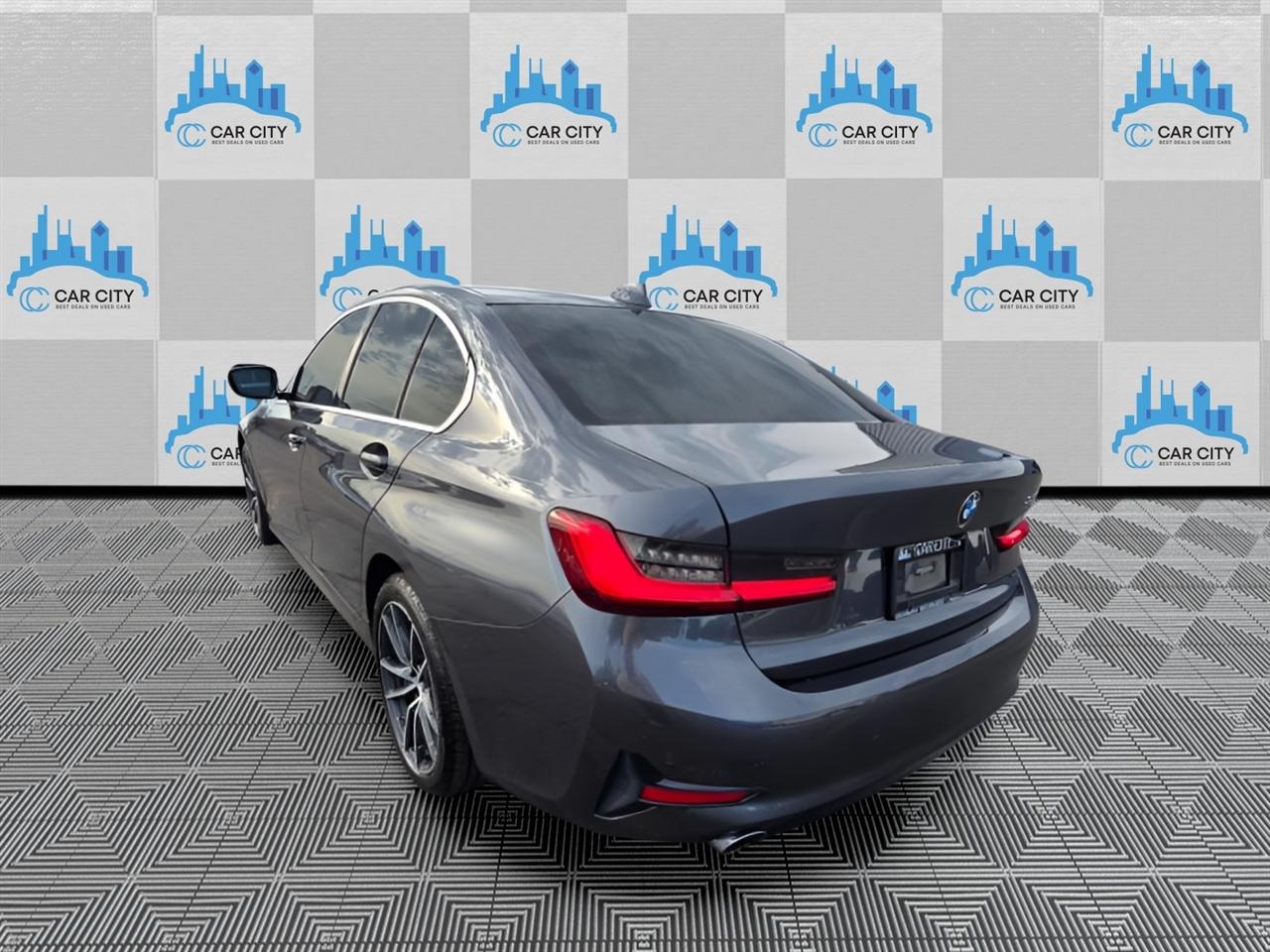 BMW 3-Series 330i xDrive 2020