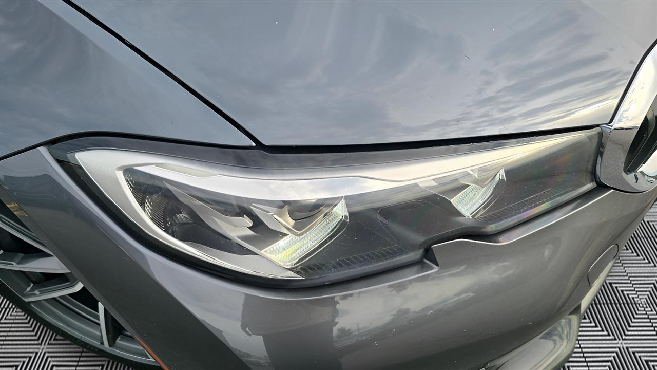 BMW 3-Series 330i xDrive 2020