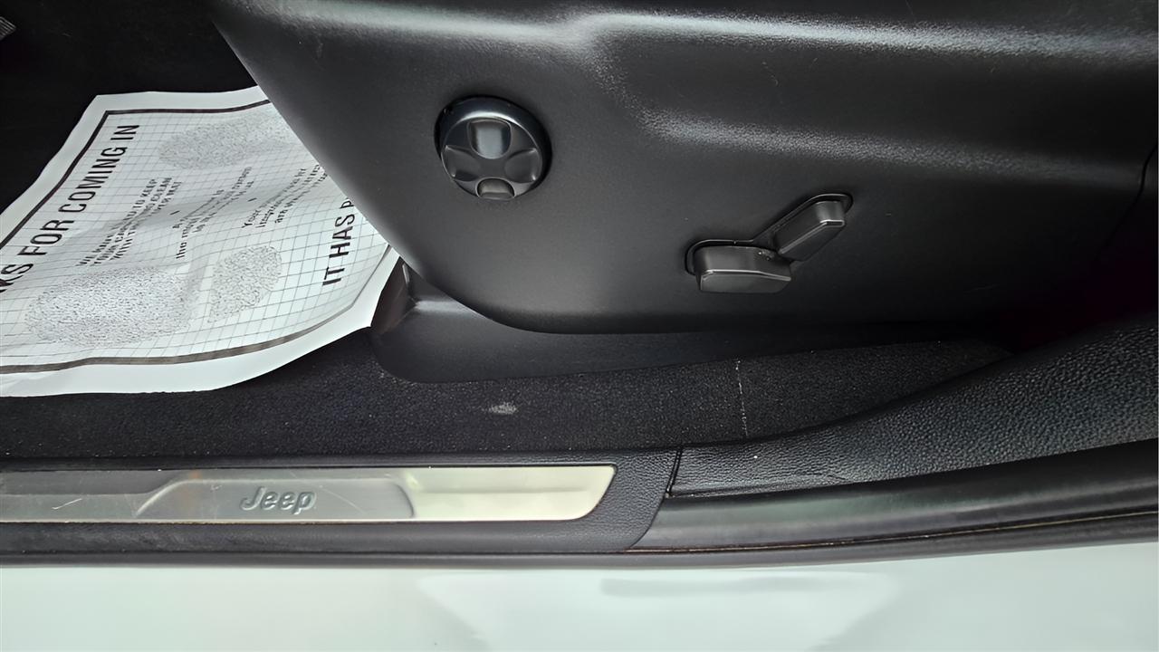 Jeep Grand Cherokee Limited 4WD 2021