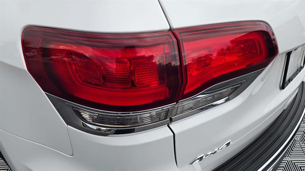 Jeep Grand Cherokee Limited 4WD 2021
