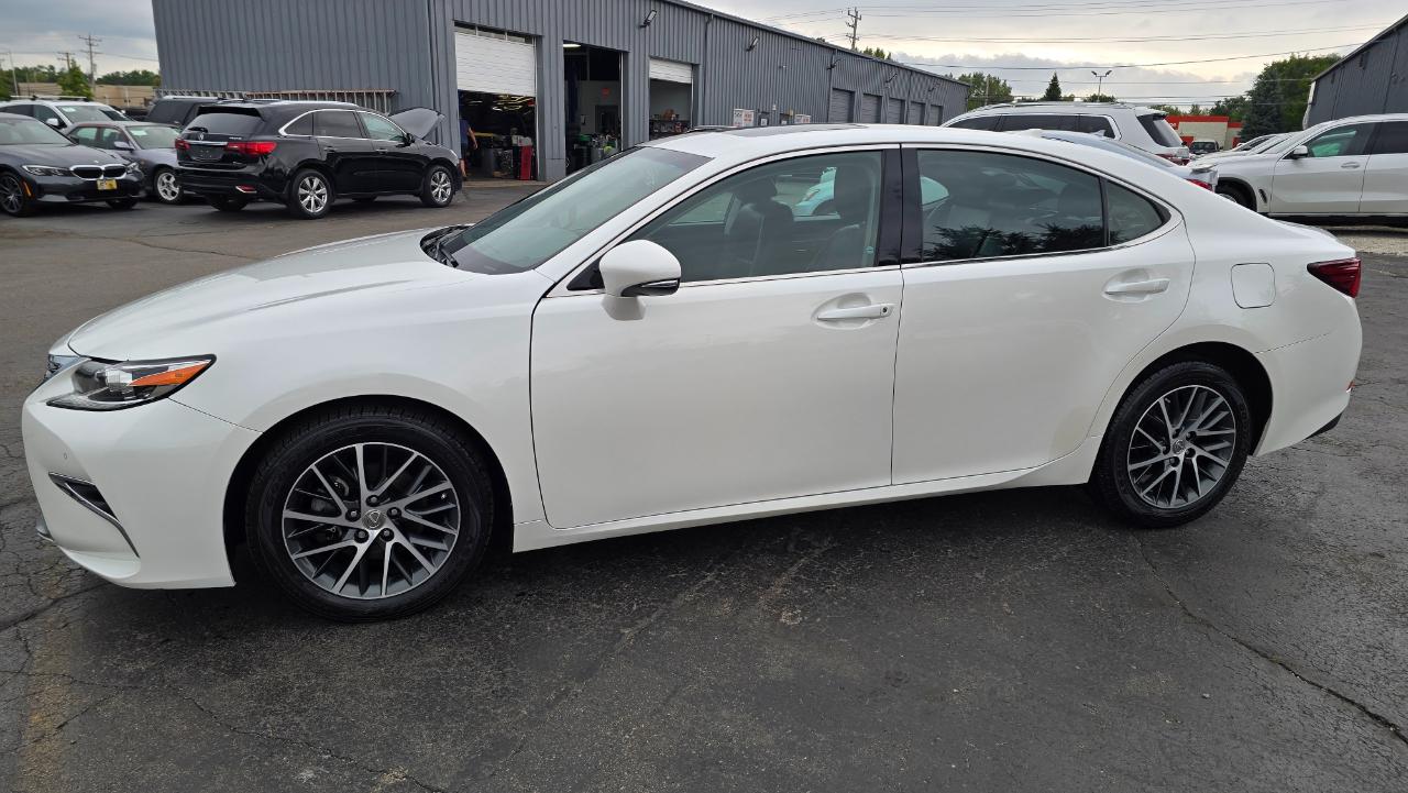 Lexus ES 350 Sedan 2017