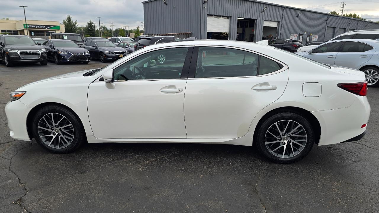 Lexus ES 350 Sedan 2017