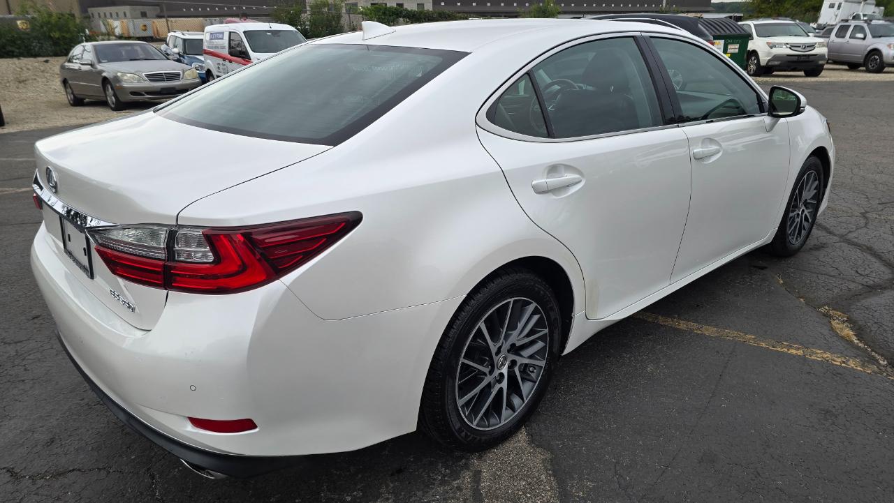 Lexus ES 350 Sedan 2017
