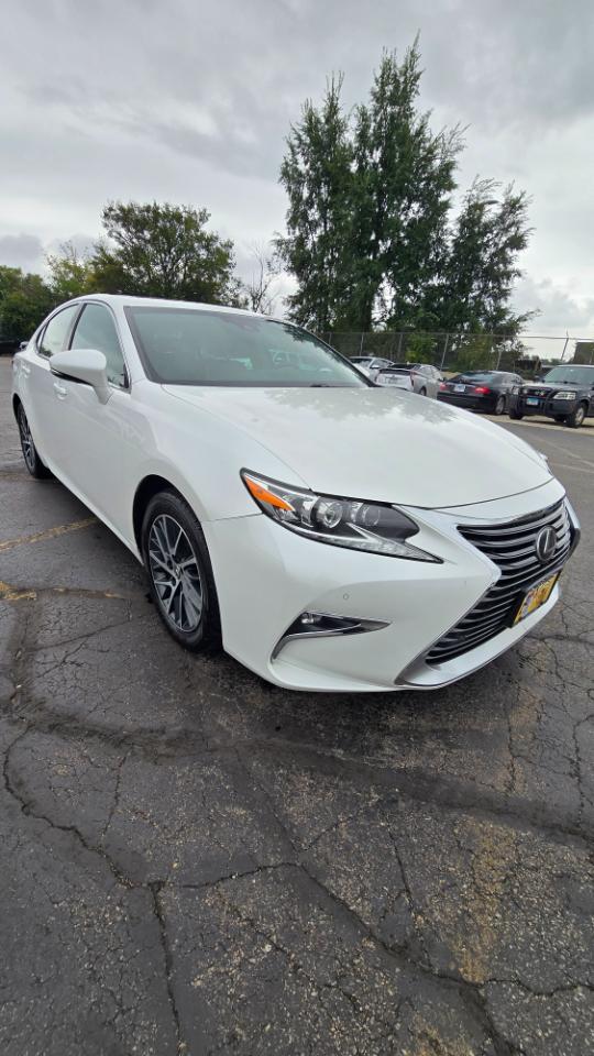 Lexus ES 350 Sedan 2017