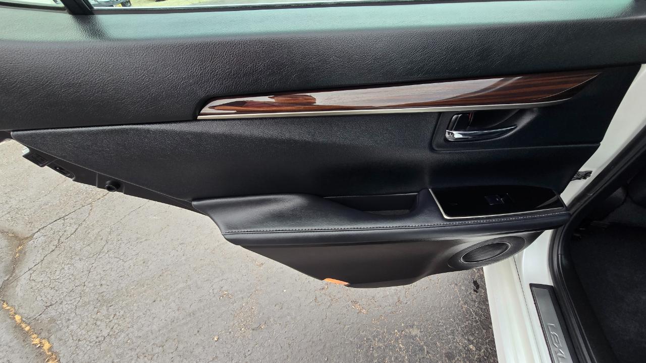 Lexus ES 350 Sedan 2017