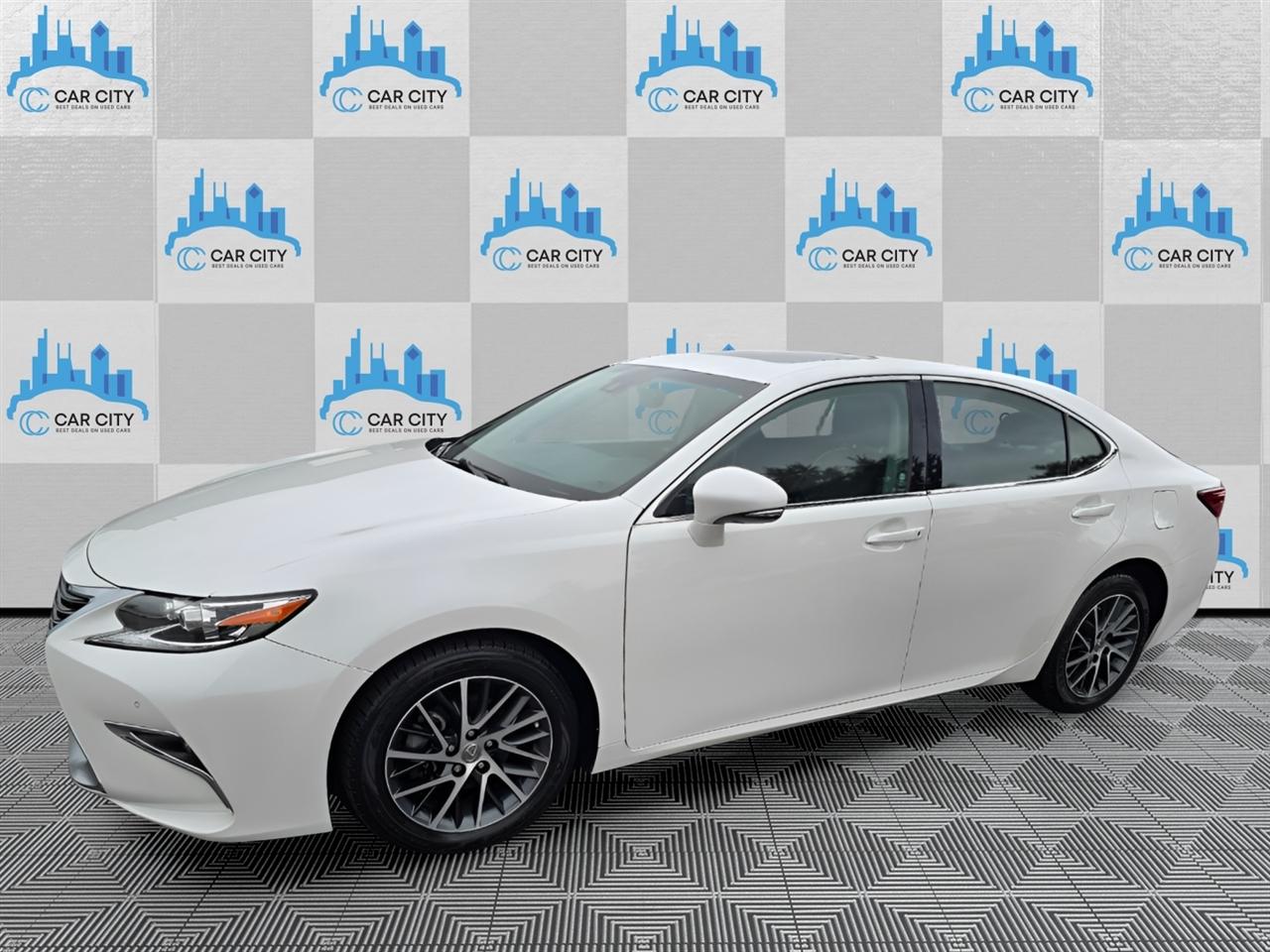 Lexus ES 350 Sedan 2017