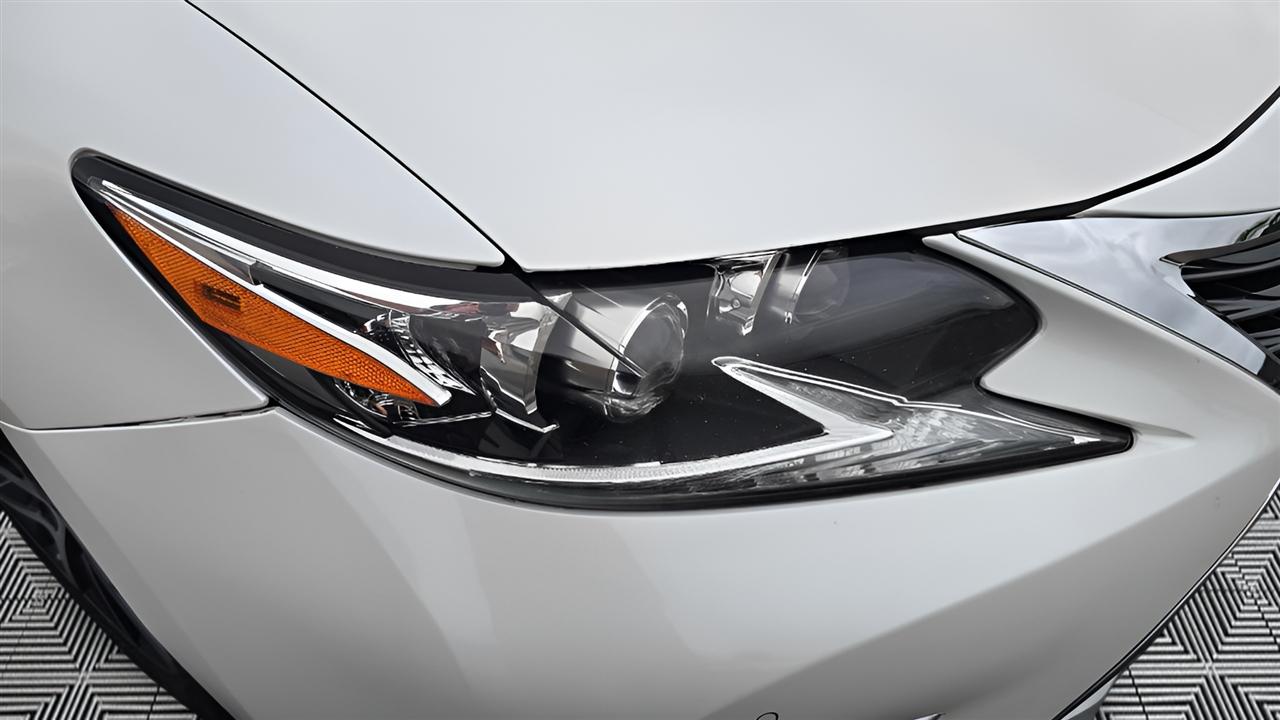 Lexus ES 350 Sedan 2017