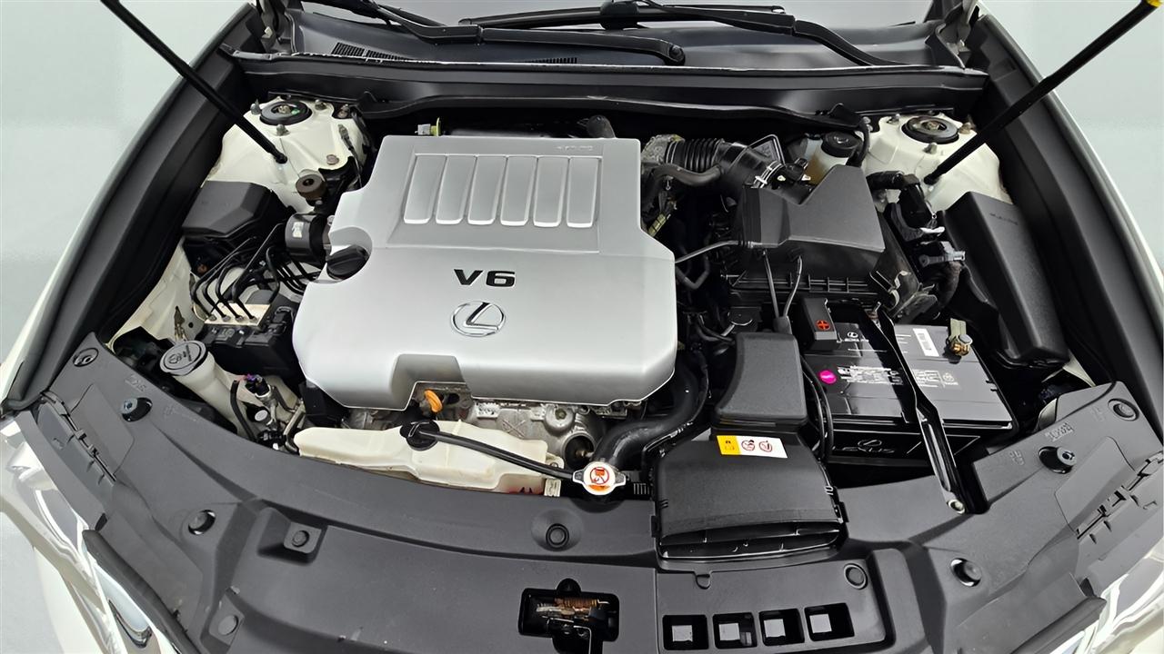 Lexus ES 350 Sedan 2017
