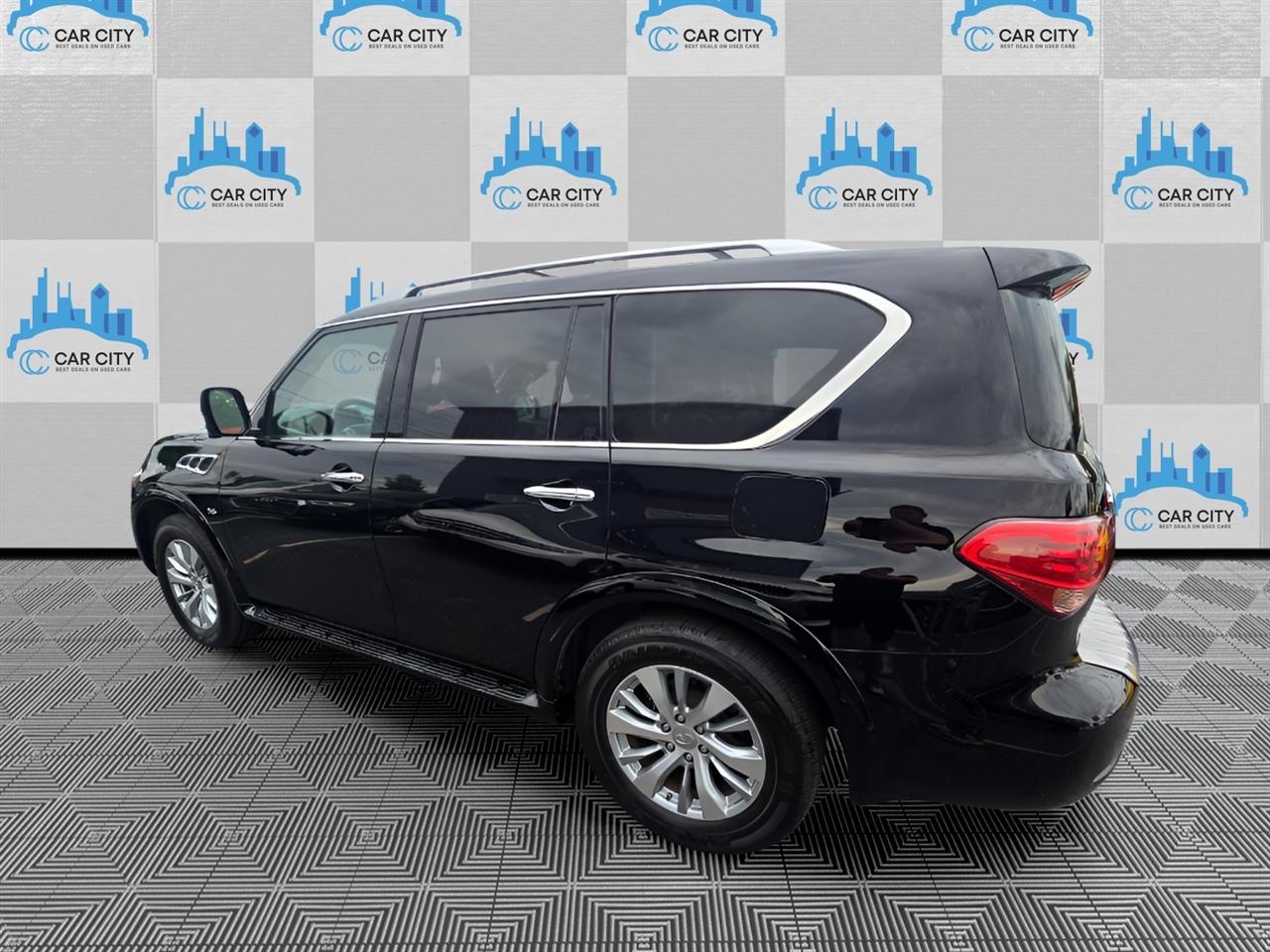 Infiniti QX80 4WD 2017