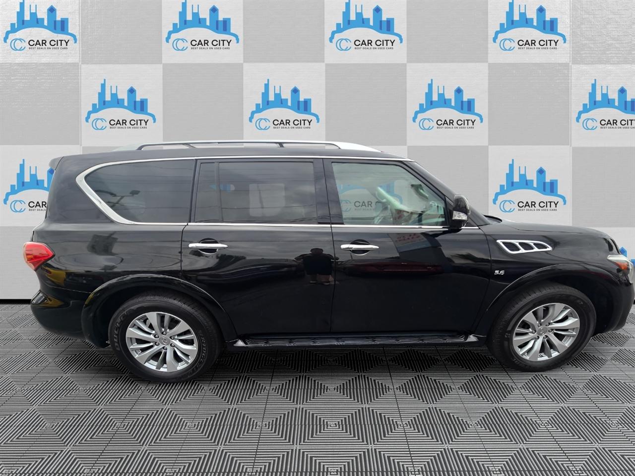 Infiniti QX80 4WD 2017