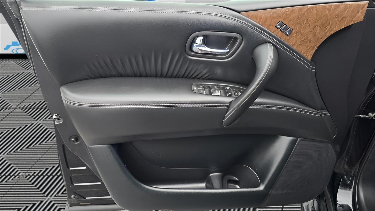 Infiniti QX80 4WD 2017