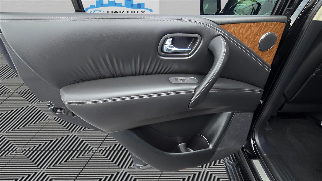 Infiniti QX80 4WD 2017