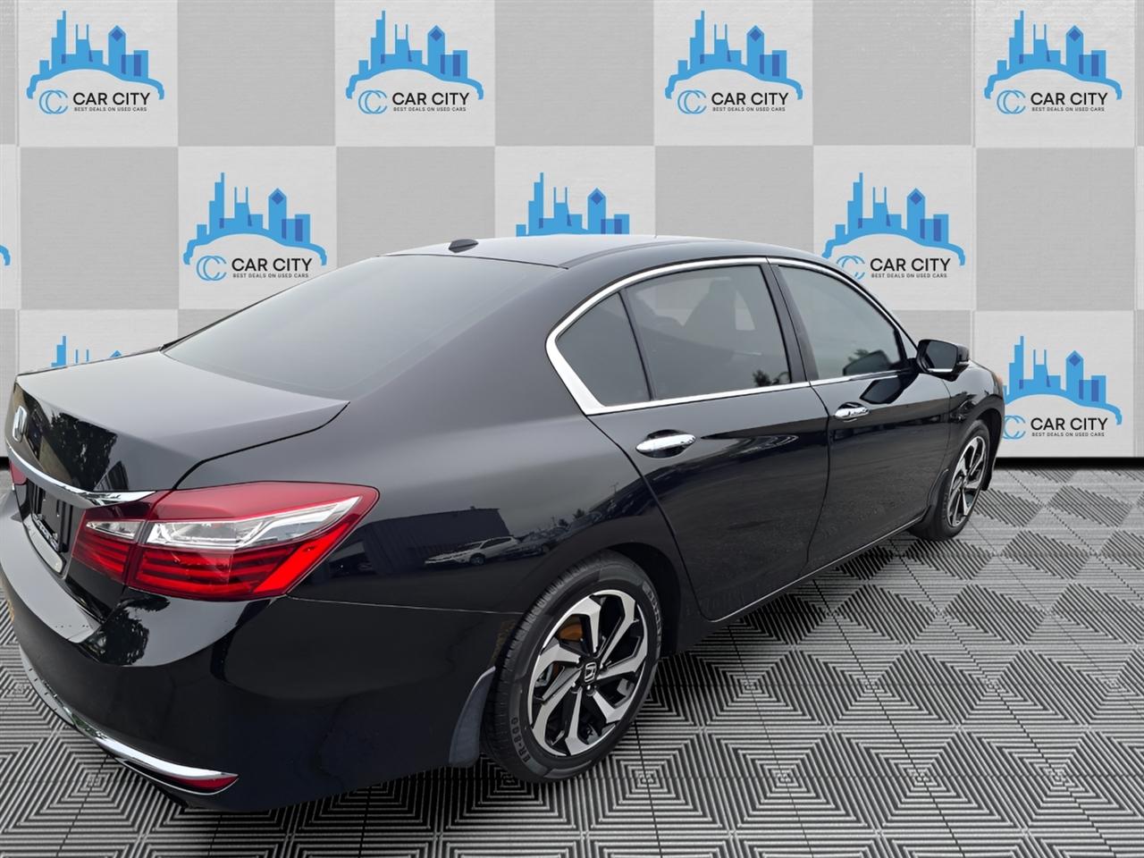 Honda Accord EX Sedan AT 2016