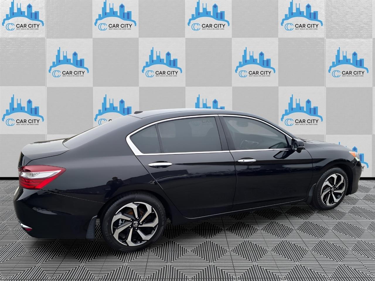 Honda Accord EX Sedan AT 2016