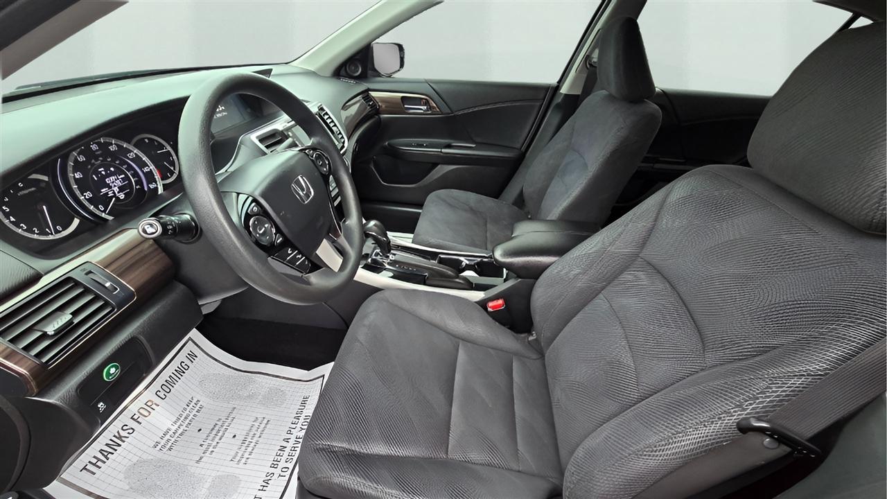 Honda Accord EX Sedan AT 2016